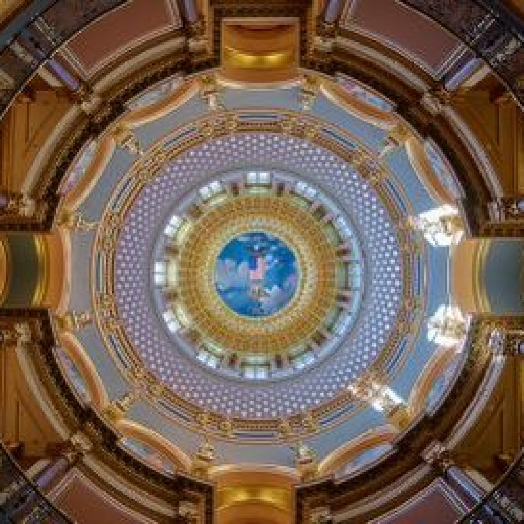 Iowa has one of the most impressive examples of state capitol architecture.